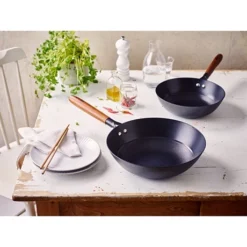 BEKA Poêle Wok Mandala 28 Cm -Pas Cher Cuire Joie Magasin 126001 2 1 Poele wok Mandala 28 cm Beka