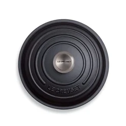 Le Creuset Cocotte Fonte Rond 26 Cm Noir -Pas Cher Cuire Joie Magasin 213183 1 2 Cocotte fonte rond 26 cm noir Le Creuset