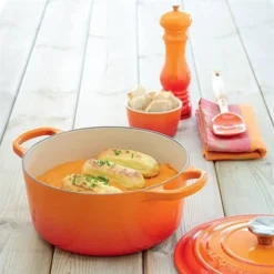 Le Creuset Cocotte Fonte Rond 26 Cm Volcanique -Pas Cher Cuire Joie Magasin 213185 2 3 Cocotte fonte rond 26 cm volcanique Le Creuset