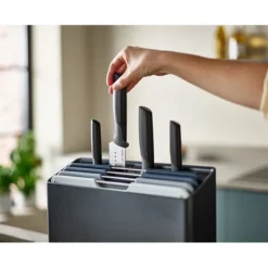 Joseph Joseph Ensemble 4 Couteaux Et 4 Planches Folio Plus -Pas Cher Cuire Joie Magasin 400026 1 1 Ensemble 4 couteaux et 4 planches Folio Plus Joseph Joseph