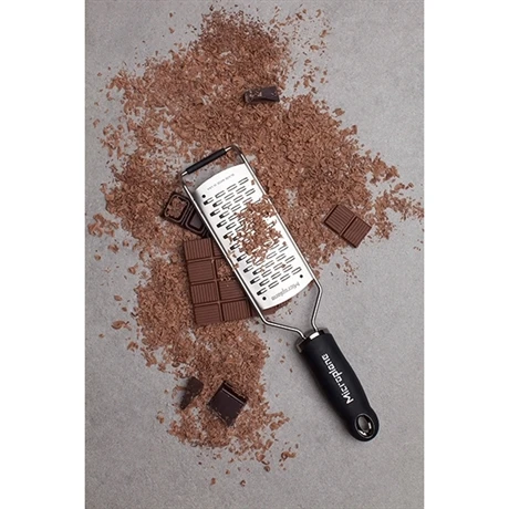 Microplane Râpe à Fromage Double Tranchant Gourmet Noir 3 Microplane Râpe à Fromage Double Tranchant Gourmet Noir – Image 3