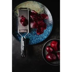 Microplane Mandoline Tranchante Gourmet -Pas Cher Cuire Joie Magasin 478016 4 1 Mandoline tranchante Gourmet Microplane