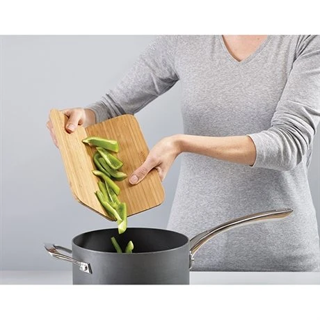 Joseph Joseph Planche à Découper Pliable En Bambou 33 Cm 1 Joseph Joseph Planche à Découper Pliable En Bambou 33 Cm