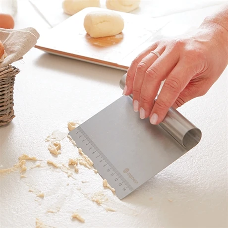 Lot Plaque à Pizza, Coupe Pâte Gradué Et 2 Couteaux à Pizza En Inox 4 Lot Plaque à Pizza, Coupe Pâte Gradué Et 2 Couteaux à Pizza En Inox – Image 4