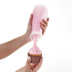 Flacon Souple Verseur En Silicone Avec 5 Douilles -Pas Cher Cuire Joie Magasin 51055 3 6 Flacon souple verseur en silicone avec 5 douilles Mathon