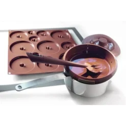 Silikomart Moule œuf En Chocolat 3D Silicone -Pas Cher Cuire Joie Magasin 511101 2 2 Moule uf en chocolat 3D silicone Silikomart