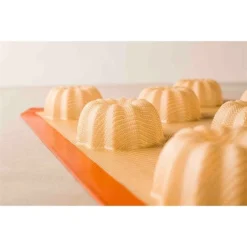 Plaque De 8 Empreintes Mini-cakes Striés -Pas Cher Cuire Joie Magasin 512199 2 2 Plaque de 8 empreintes mini cakes stries Silpat