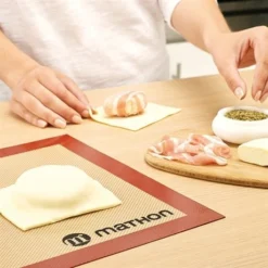 Lot Tapis De Cuisson Et Tapis De Cuisson Perforé Silicone Et Fibre De Verre 40 Cm -Pas Cher Cuire Joie Magasin 512900 3 2 Lot tapis de cuisson et tapis de cuisson perfore silicone et fibre de verre 40 cm Mathon