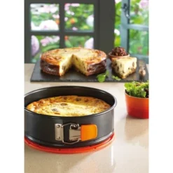 Le Creuset Moule à Manqué Rond Fond Amovible 26 Cm Pâtiliss -Pas Cher Cuire Joie Magasin 541014 2 1 Moule a manque rond fond amovible 26 cm Patiliss Le Creuset
