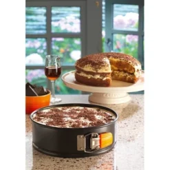 Le Creuset Moule à Manqué Rond Fond Amovible 26 Cm Pâtiliss -Pas Cher Cuire Joie Magasin 541014 3 1 Moule a manque rond fond amovible 26 cm Patiliss Le Creuset