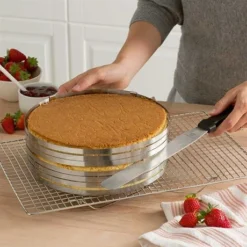 Cercle à Trancher Génoise Extensible En Inox 24 à 30 Cm 7 Cercle à Trancher Génoise Extensible En Inox 24 à 30 Cm -Pas Cher Cuire Joie Magasin 573019 3 2 Cercle a trancher genoise extensible en inox 24 a 30 cm Mathon
