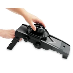 Lot Mandoline V 5 Lames Et Gant Contre Les Coupures -Pas Cher Cuire Joie Magasin 609104 3 4 Lot mandoline V 5 lames et gant contre les coupures Mathon