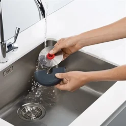 Joseph Joseph Roulette à Pizza Ergonomique Avec Lame Inox -Pas Cher Cuire Joie Magasin 670083 4 1 Roulette a pizza ergonomique avec lame inox Joseph Joseph